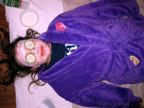Relaxing In A Home Kids Spa Vanilla Yogurt Face Mask Relaxing In A Home Kids Spa Vanilla Yogurt Face Mask