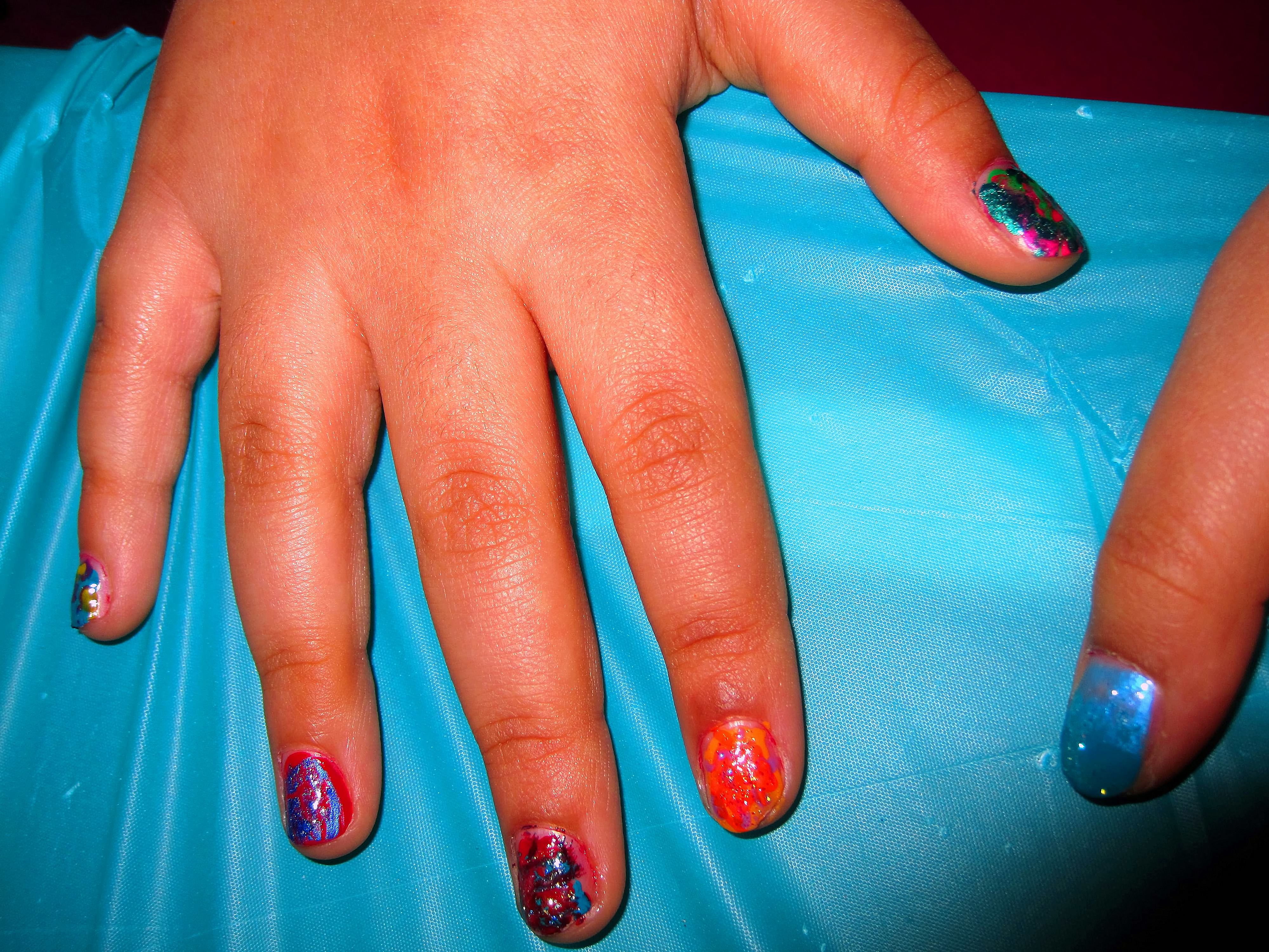 Crazy Cool Mini Manicure Crazy Cool Mini Manicure