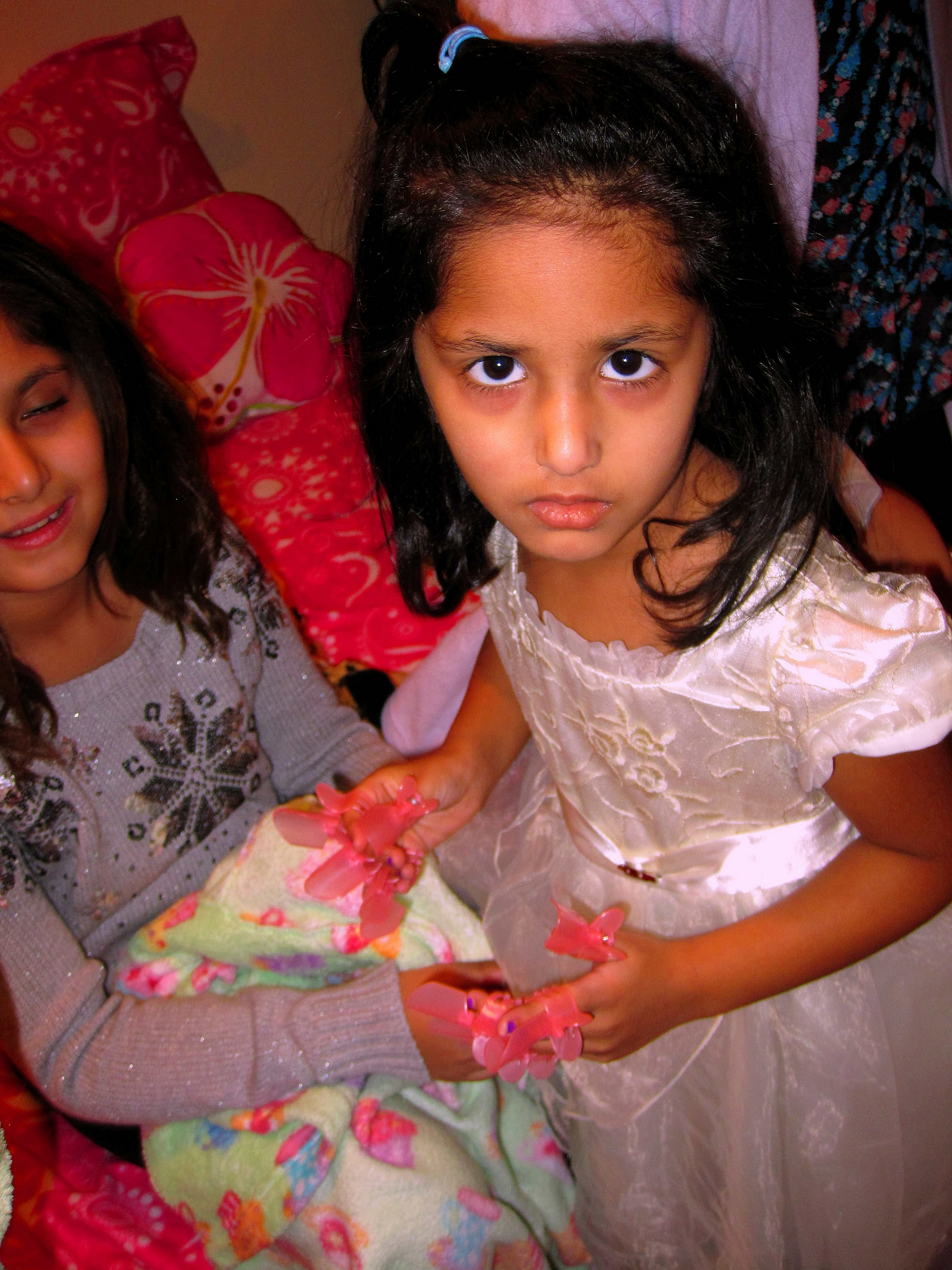 Friends On The Spa Couch After Mini Manis Friends On The Spa Couch After Mini Manis