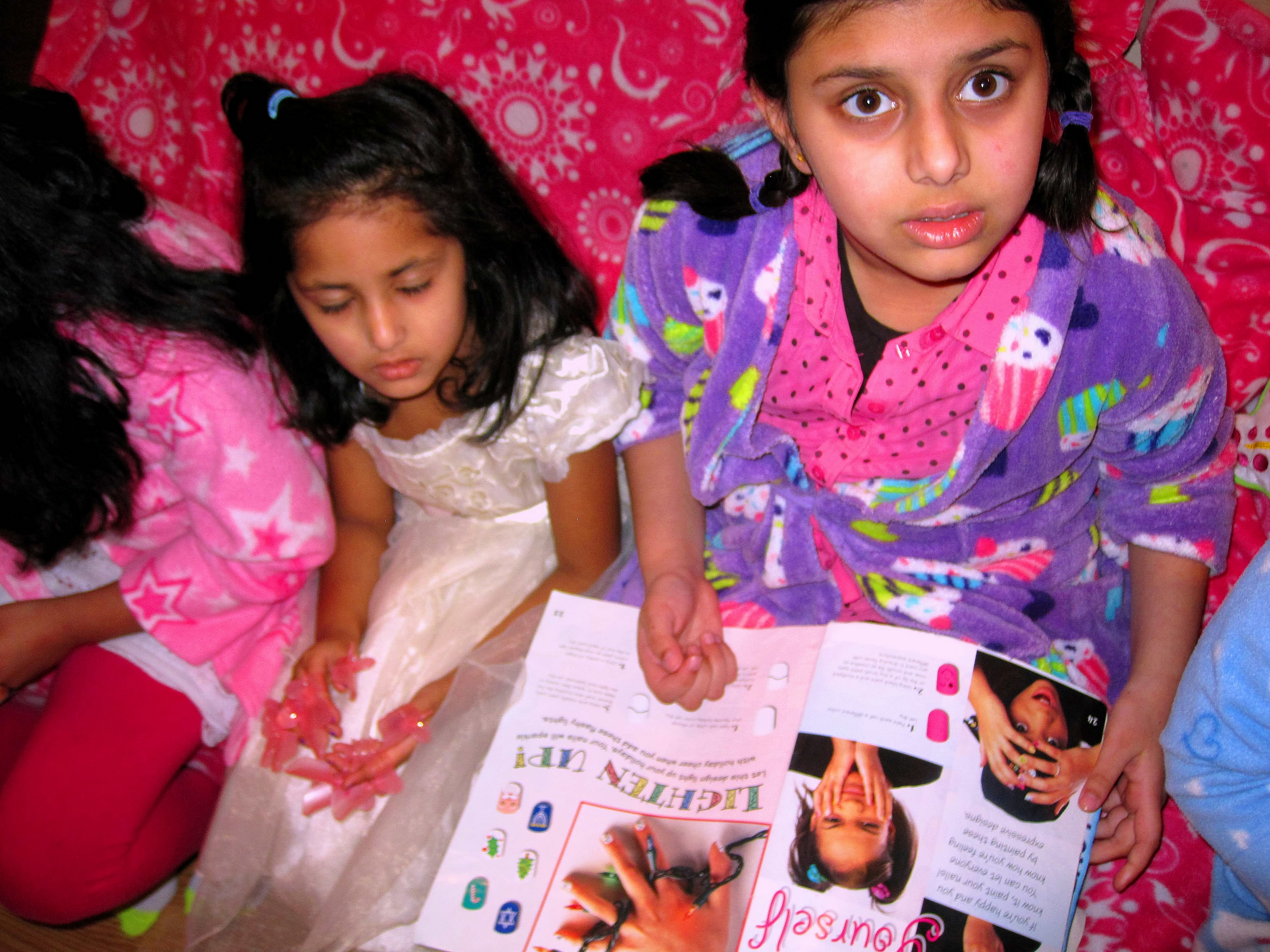 It's So Hard To Pick From All The Mini Mani Nail Designs! It's So Hard To Pick From All The Mini Mani Nail Designs!