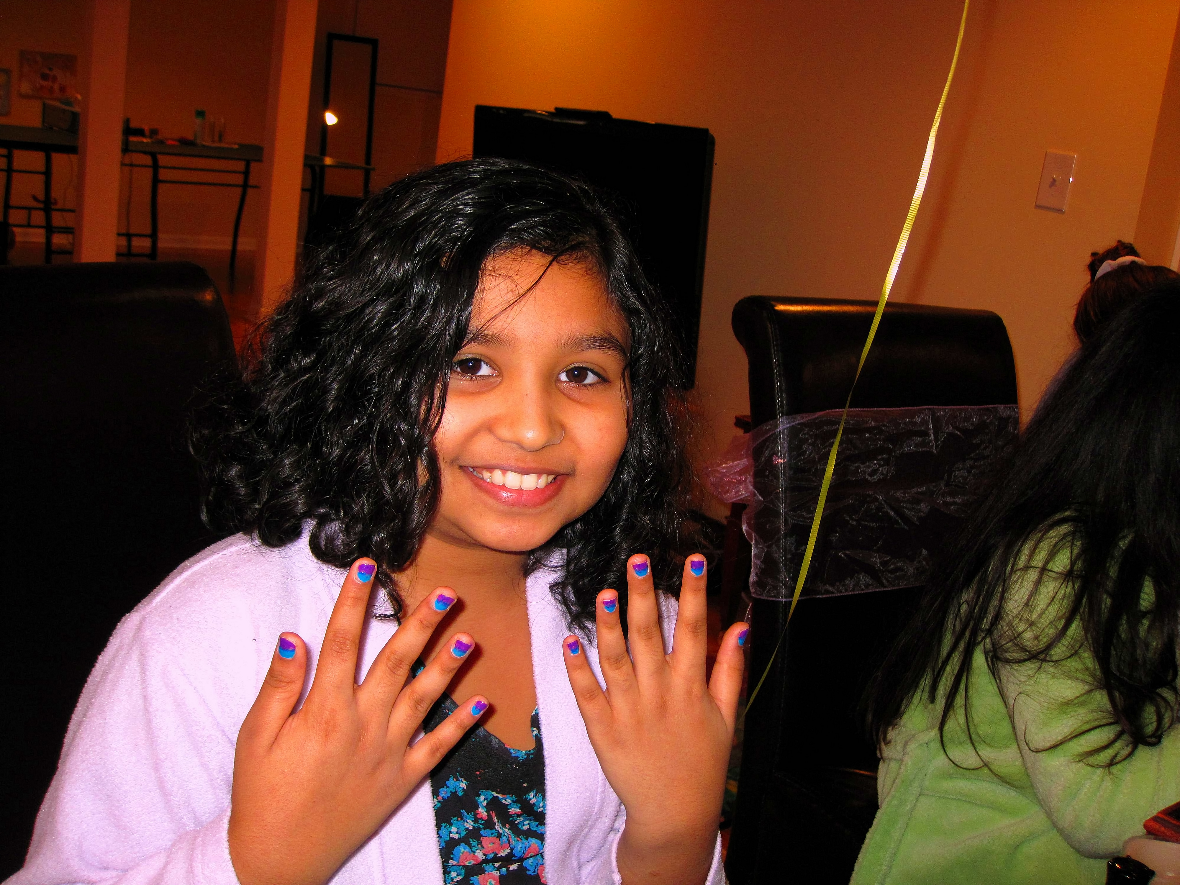 Super Pretty At Home Mini Manicures For Kids 