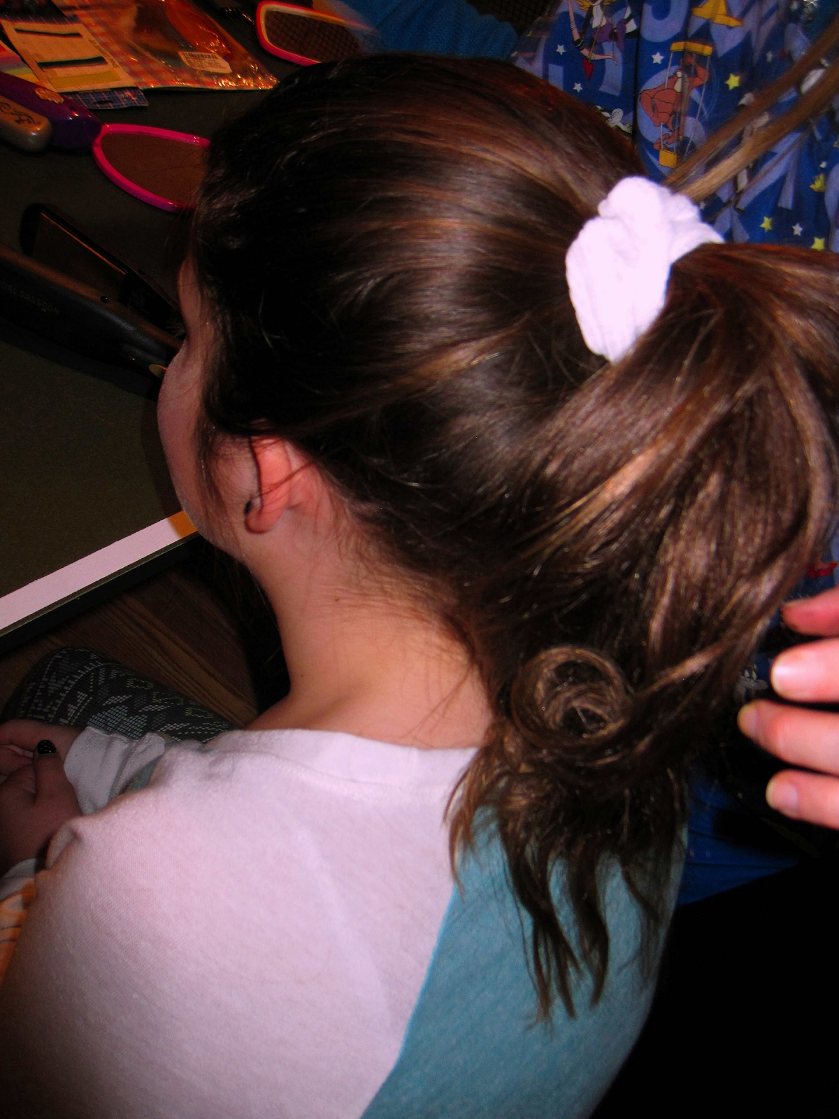 Hairstyling At The Home Kids Spa Party 