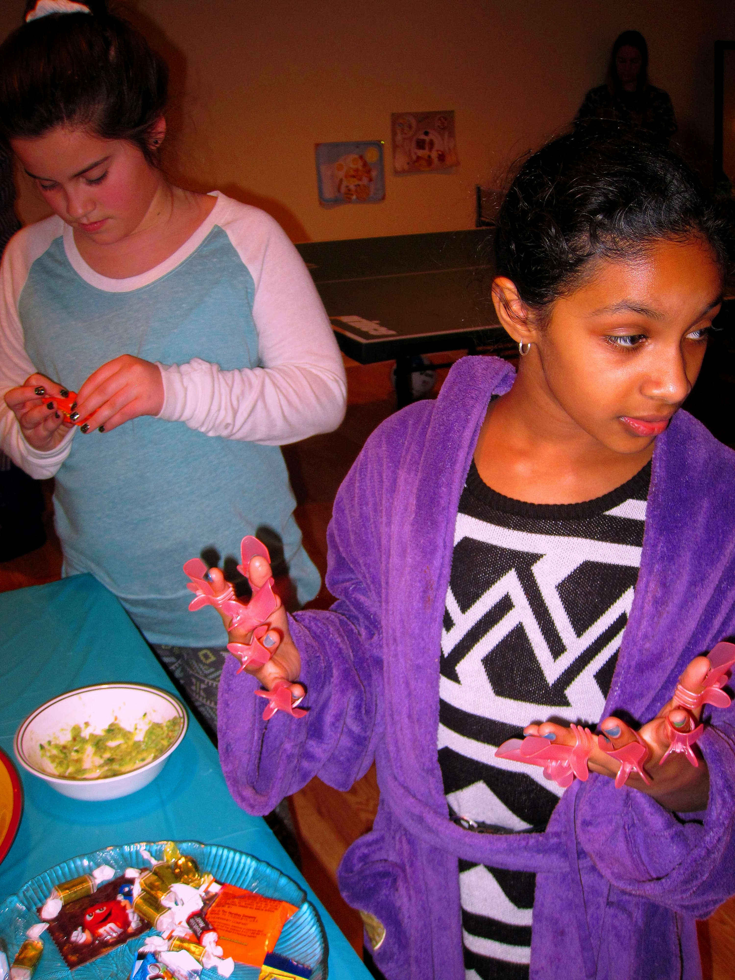 Snacktime After Mini Manicures Snacktime After Mini Manicures
