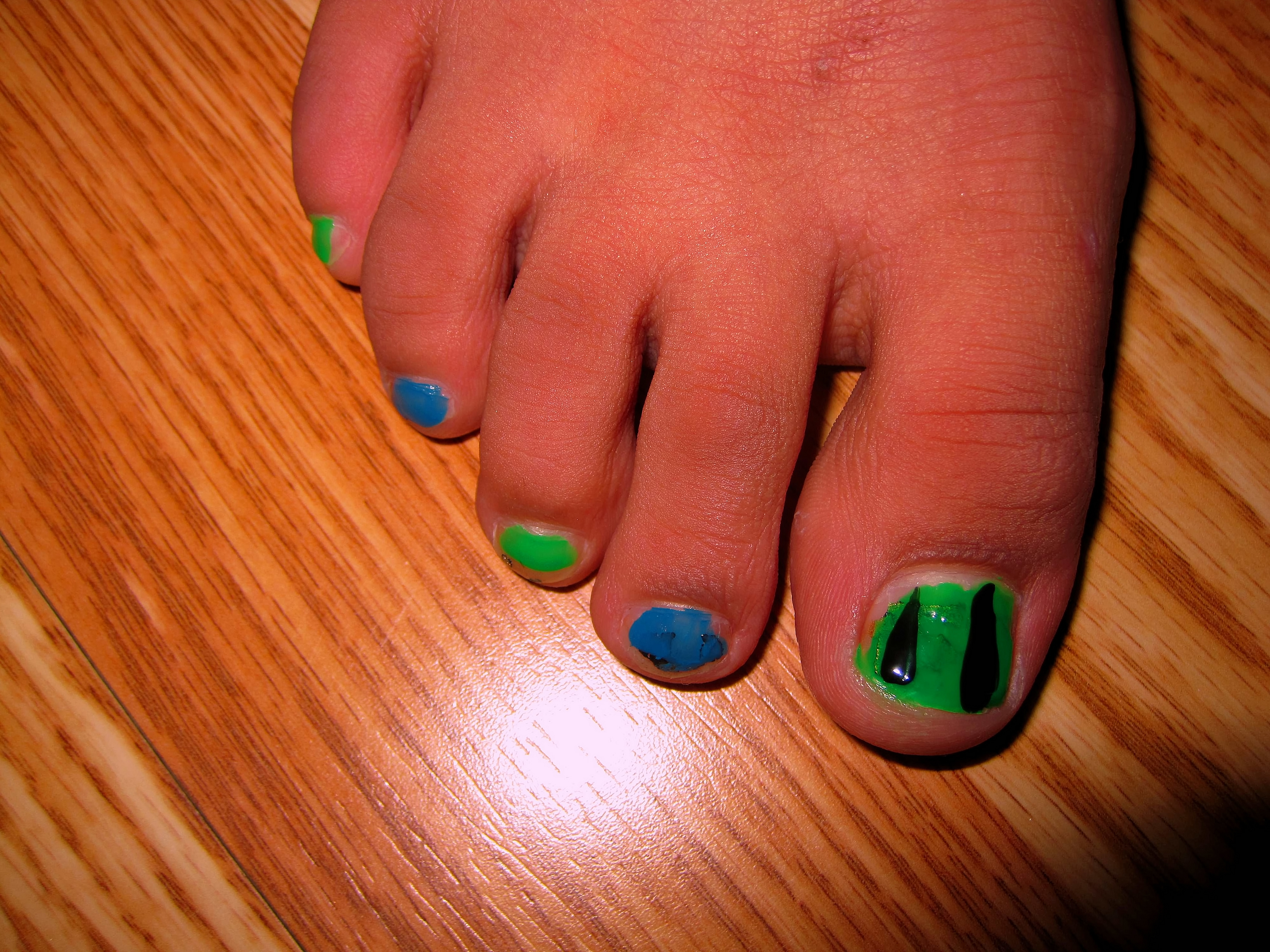 Striped Girls Spa Party Pedicure 