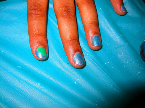 Cool Metallic Blue And Green Accent Nail Manicure