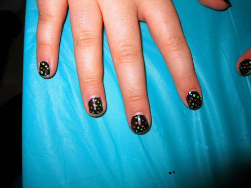 Cute Polka Dot Black Mini Manicure Cute Polka Dot Black Mini Manicure