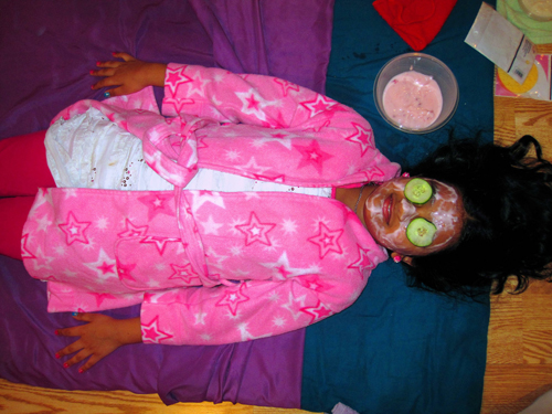 Super Relaxed In A Strawberry Face Mask During Kids Facials! Super Relaxed In A Strawberry Face Mask During Kids Facials!