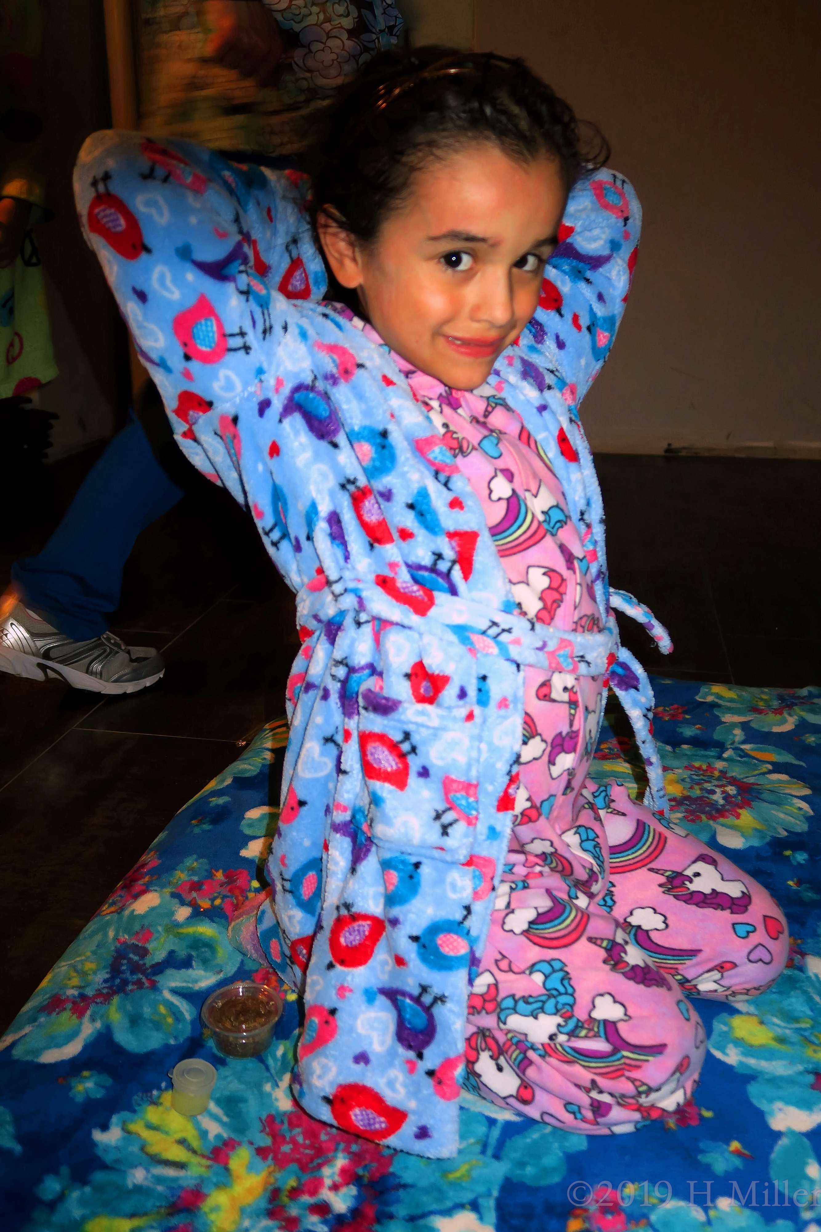 Aiming Smiles After Her Kids Facial! Party Guest Smiles At Spa Party! 4 Aiming Smiles After Her Kids Facial! Party Guest Smiles At Spa Party! 4