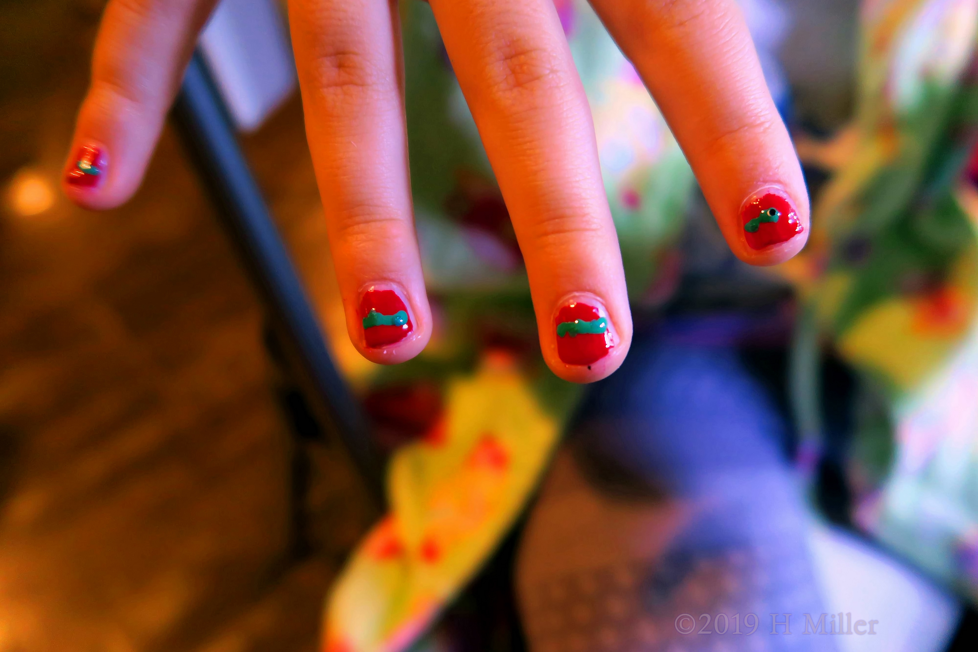 Colors Are So Pretty On The Snake Nail Design On This Kids Mani! Colors Are So Pretty On The Snake Nail Design On This Kids Mani!
