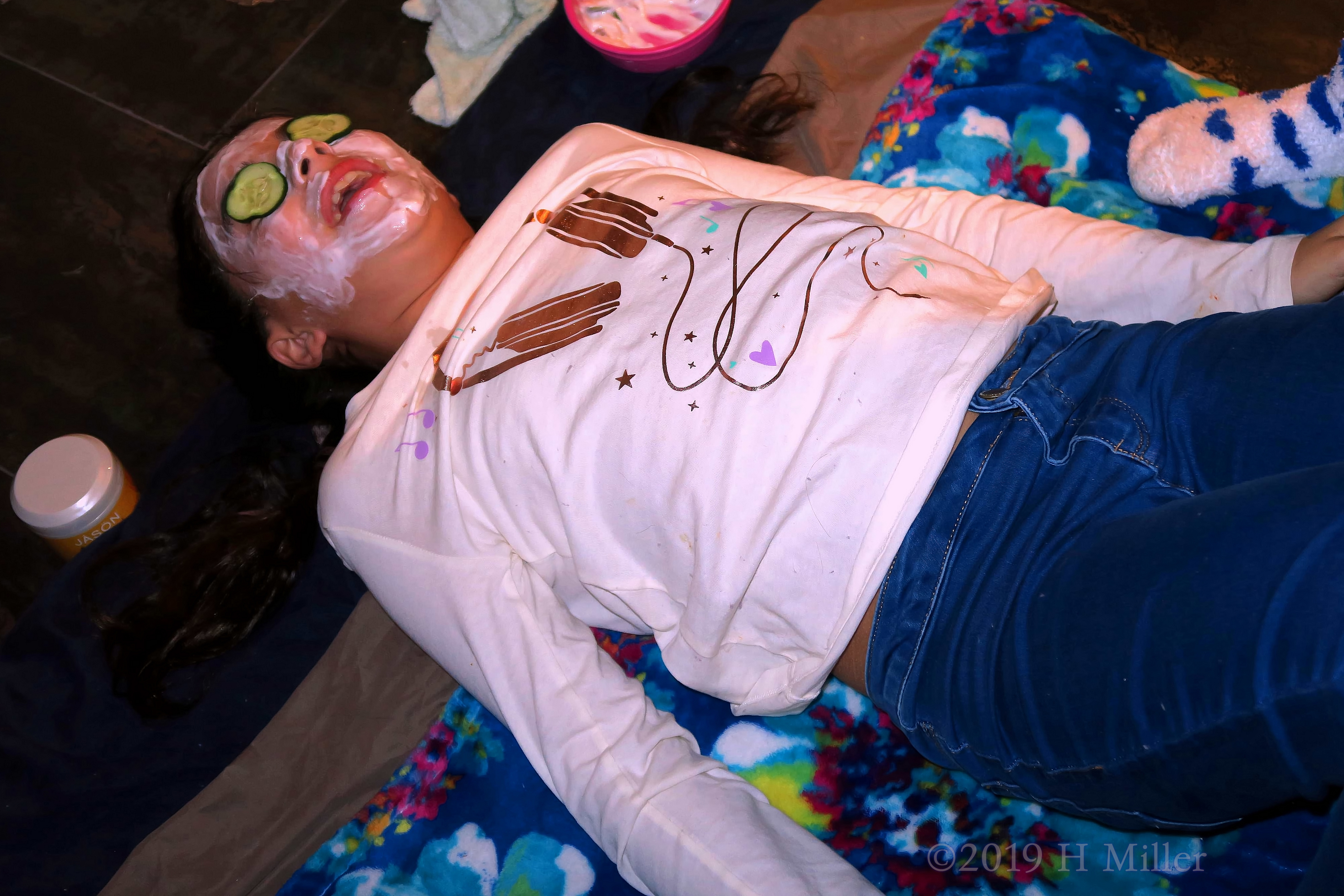 In The Zone! Party Guest Gets Kids Facial At The Spa Party! 4 In The Zone! Party Guest Gets Kids Facial At The Spa Party! 4