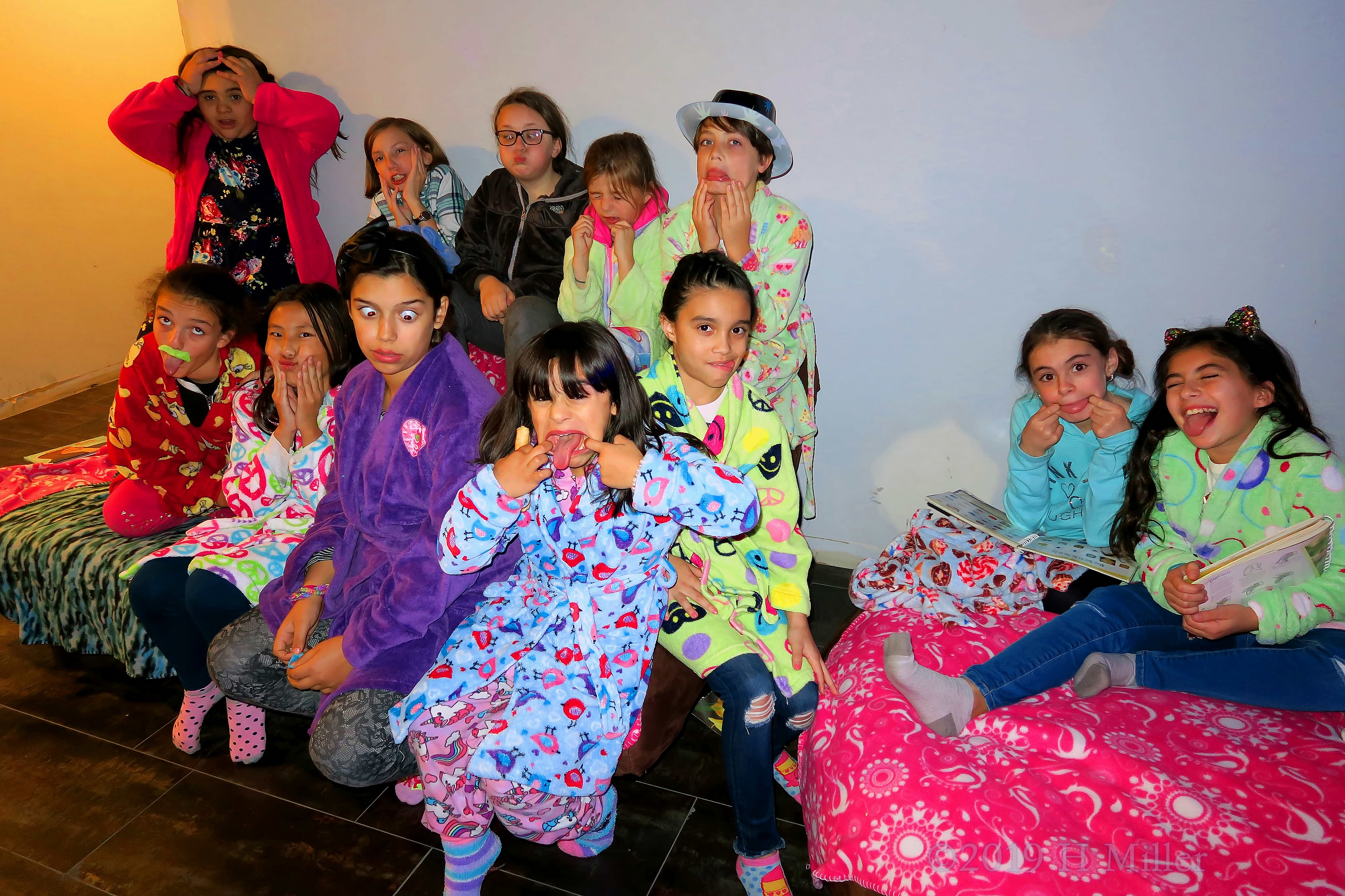 Playing And Posing! Kids Spa Party Group Photo! Playing And Posing! Kids Spa Party Group Photo!