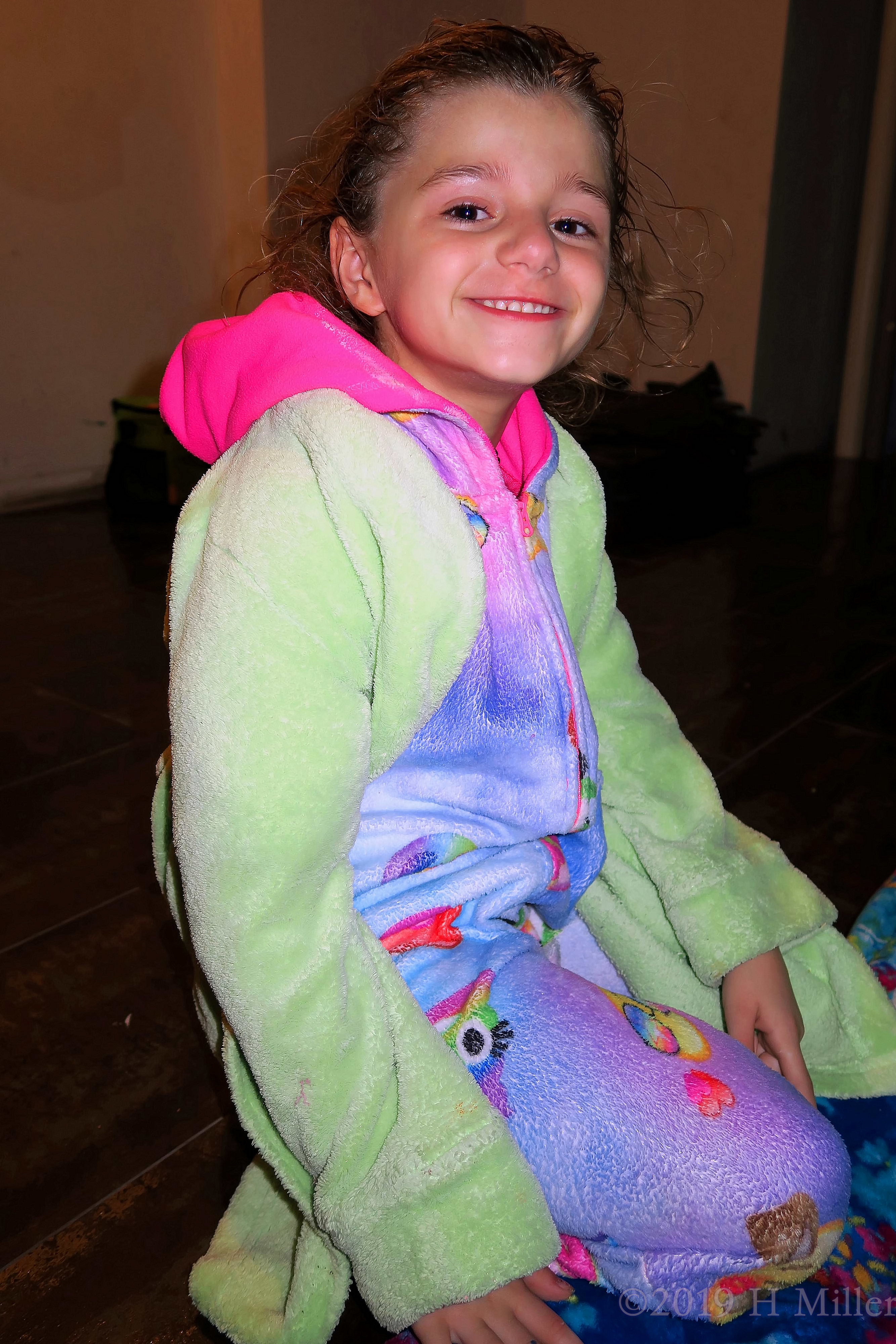 Radiance After Girls Facials! Pose From Party Guest! Radiance After Girls Facials! Pose From Party Guest!