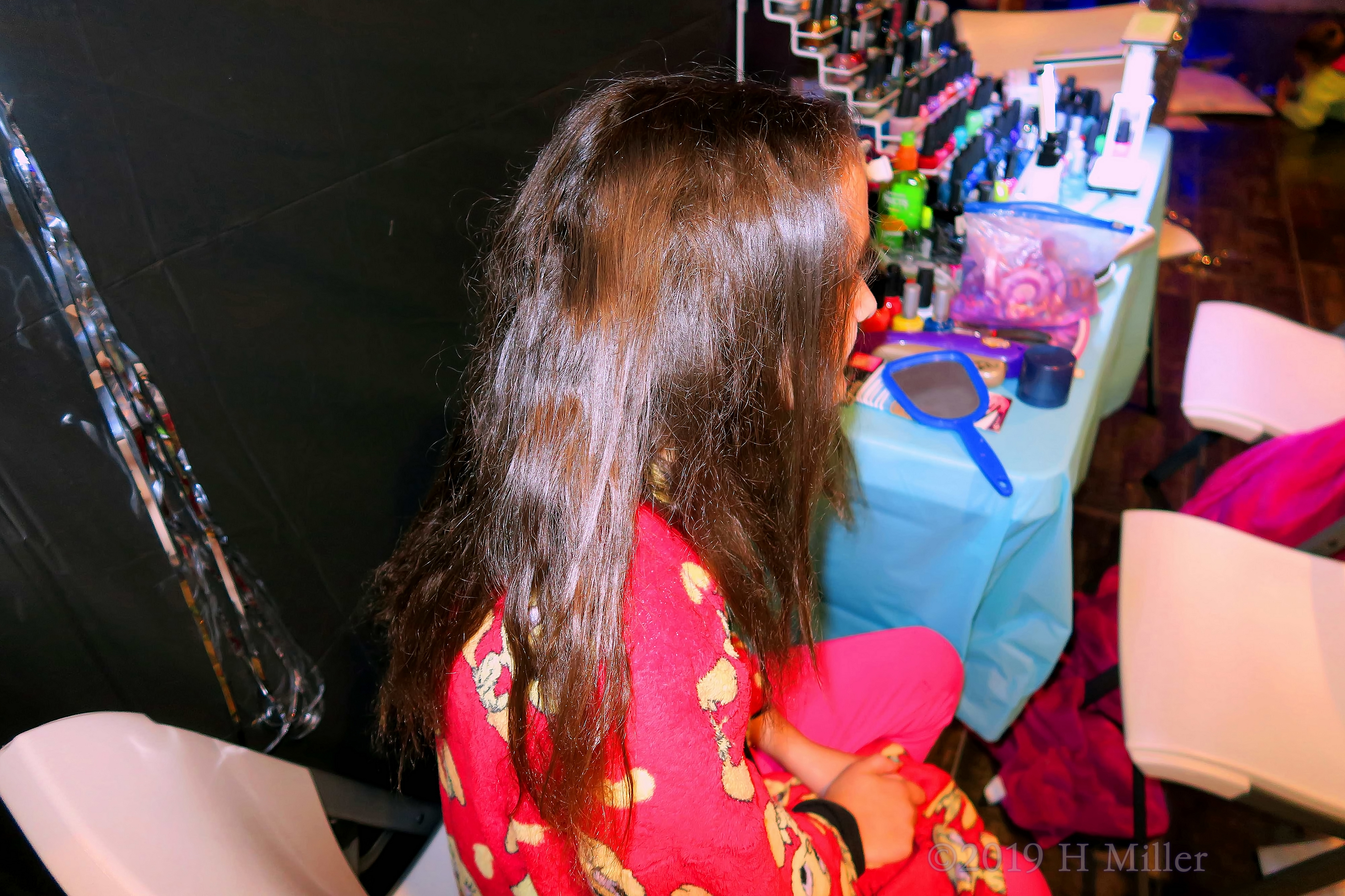 Silky And Straightened! Kids Hairstyle On Party Guest! 4 Silky And Straightened! Kids Hairstyle On Party Guest! 4