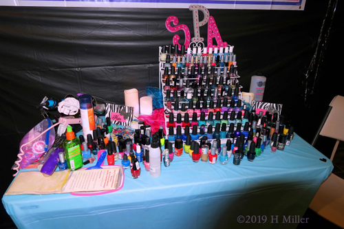 Picking Of Polish! Spa Party Guests Have Their Pick Of Many Polish Colors For Kids Manis