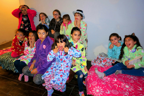 Playing And Posing! Kids Spa Party Group Photo! Playing And Posing! Kids Spa Party Group Photo!