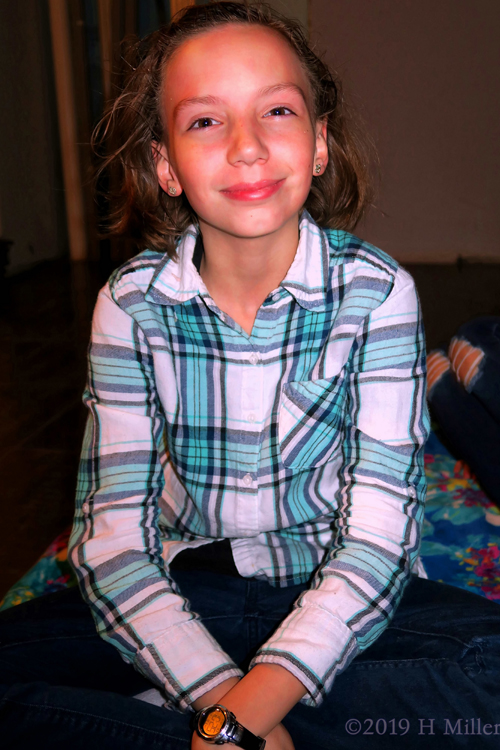 Posing After Facials For Girls! Posing After Facials For Girls!