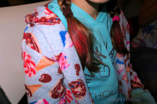 Radiant Red Hair Chalk Kids Hairstyle In A Kids Spa Robe Featuring Cupcakes! Radiant Red Hair Chalk Kids Hairstyle In A Kids Spa Robe Featuring Cupcakes!