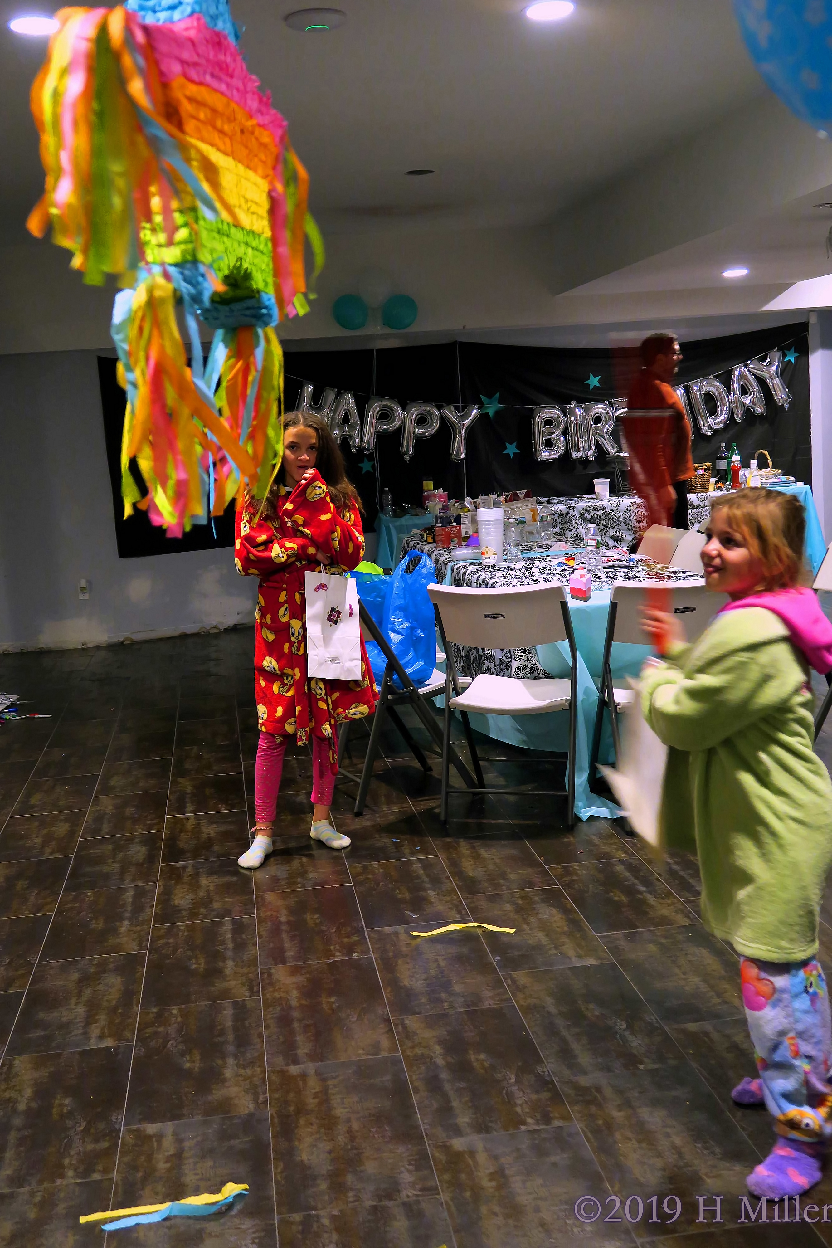 Destined For Goodies! Pinata Fun At Kids Spa Party! 