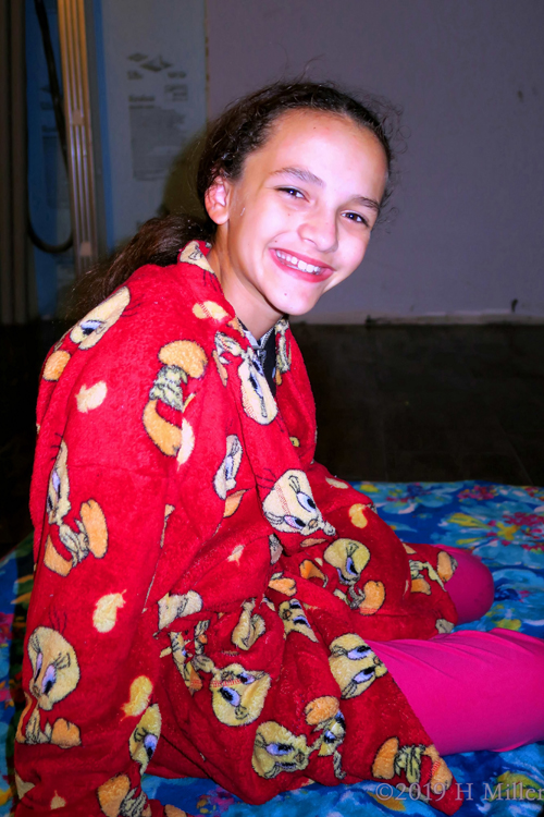 Beaming For Brilliance! Kids Facial On Spa Party Guest! Beaming For Brilliance! Kids Facial On Spa Party Guest!