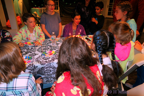 Glory In The Group! Kids Spa Party Group Photo! Glory In The Group! Kids Spa Party Group Photo!