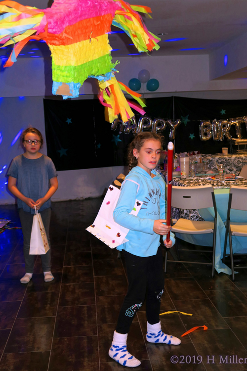 Handbags And Hard Hits! Pinata Puncturing At The Kids Spa! Handbags And Hard Hits! Pinata Puncturing At The Kids Spa!