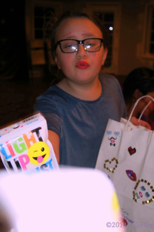 Lip Mask Fun! Party Guest Shows Off Pinata Goodies! Lip Mask Fun! Party Guest Shows Off Pinata Goodies!