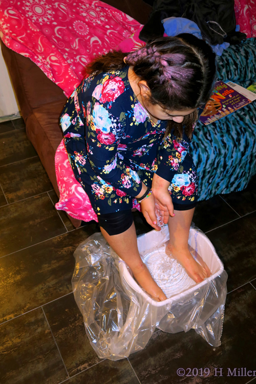 Perfectly Pedicured! Kids Pedi For This Spa Party Guest! Perfectly Pedicured! Kids Pedi For This Spa Party Guest!