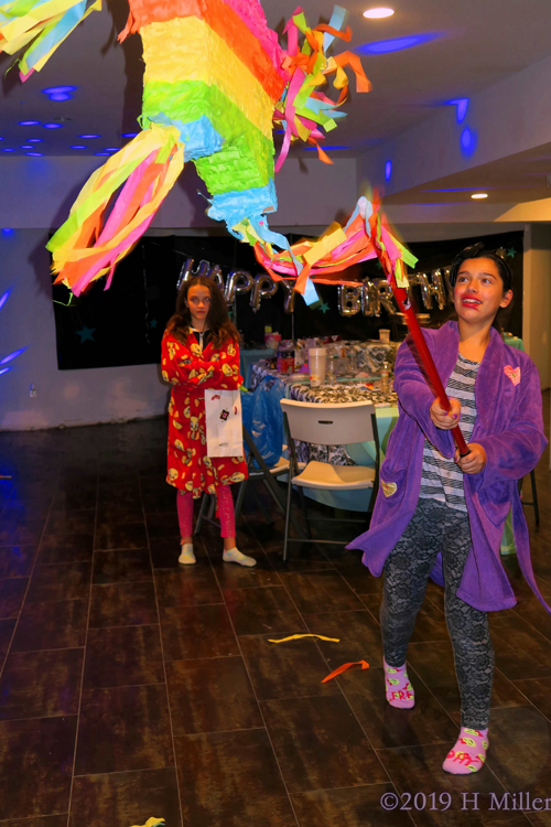 Picturing A Punctured Pinata! Pinata Fun At The Kids Spa! Picturing A Punctured Pinata! Pinata Fun At The Kids Spa!