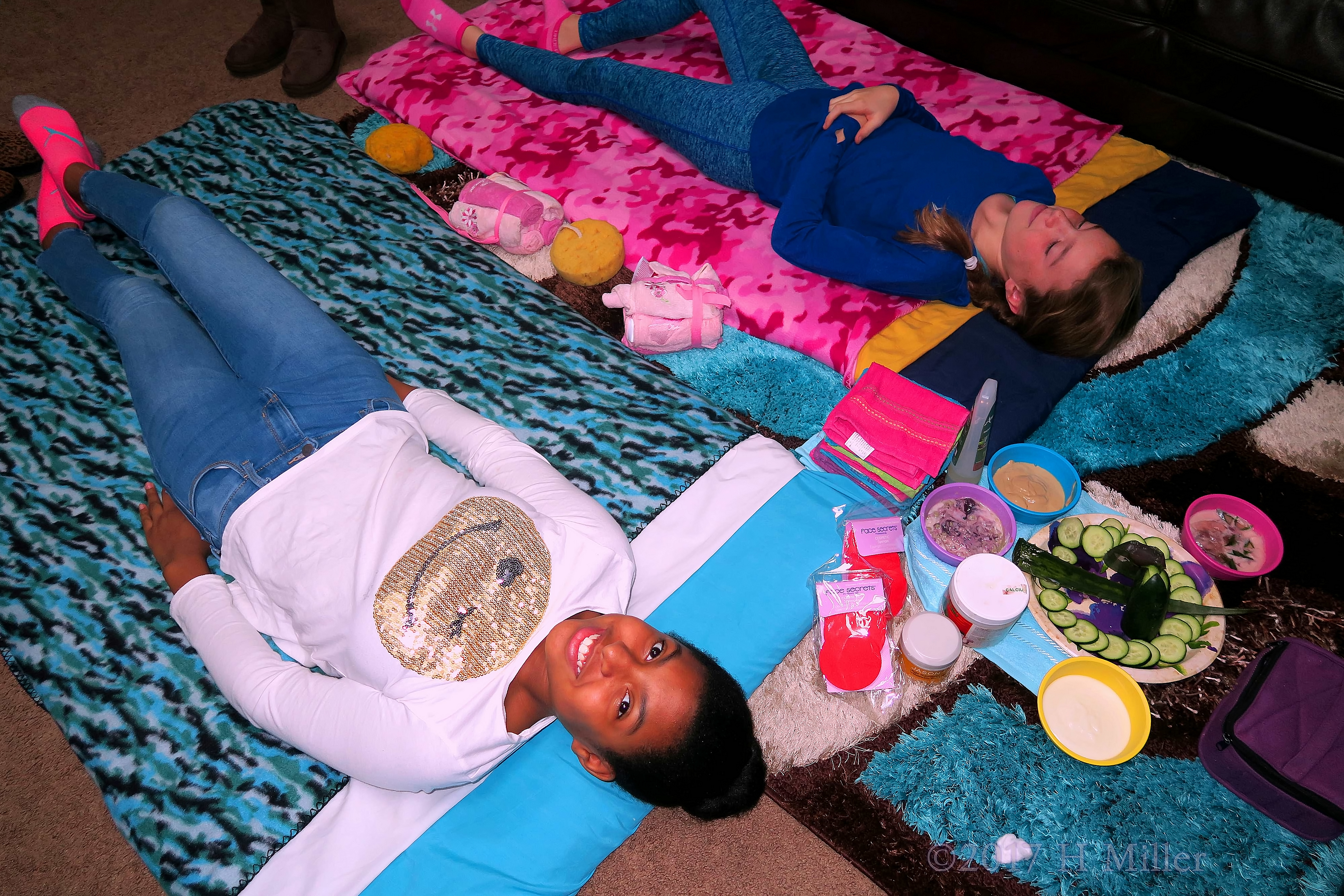 Chilling Out At The Spa Party For Girls Chilling Out At The Spa Party For Girls