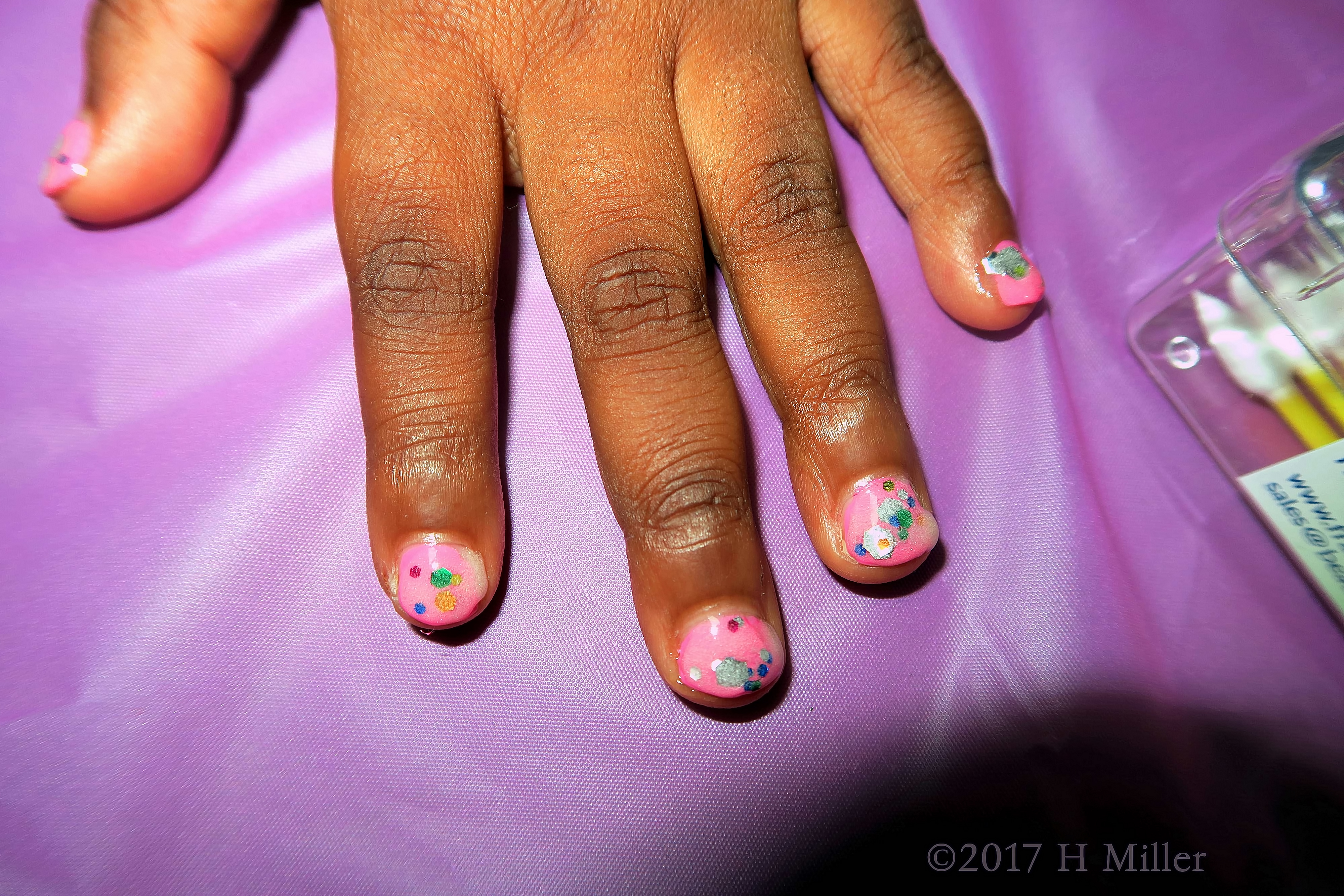 Kids Mini Mani In Pink With Colorful Polka Dot Glitter 