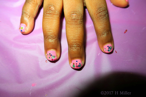 Geometric Shape Glitter Manicure For Kids Geometric Shape Glitter Manicure For Kids