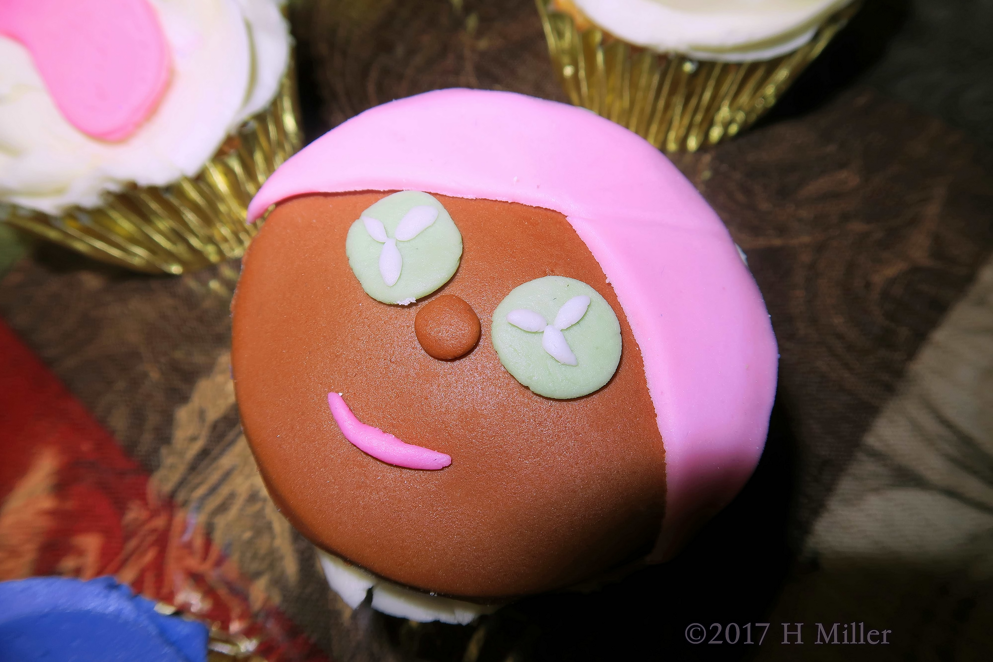 This Cupcake Will Have Look Alikes Shortly At This Party! 