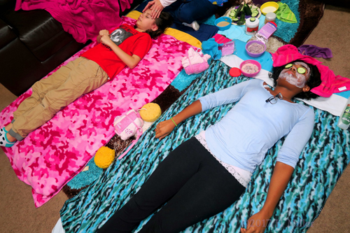 Lying Still And Relaxing With The Facial Mask On. Lying Still And Relaxing With The Facial Mask On.