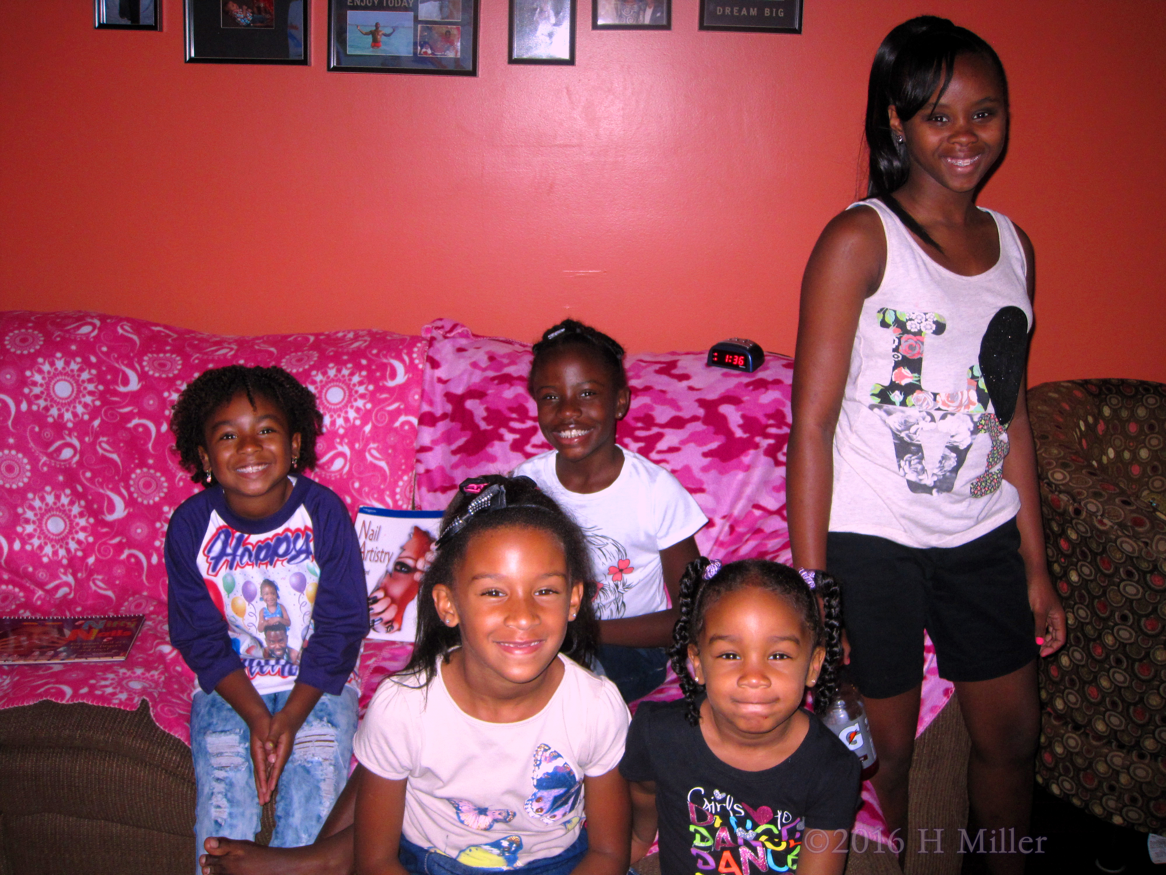 Happy Faces For The Kids Spa Group Photo! Happy Faces For The Kids Spa Group Photo!