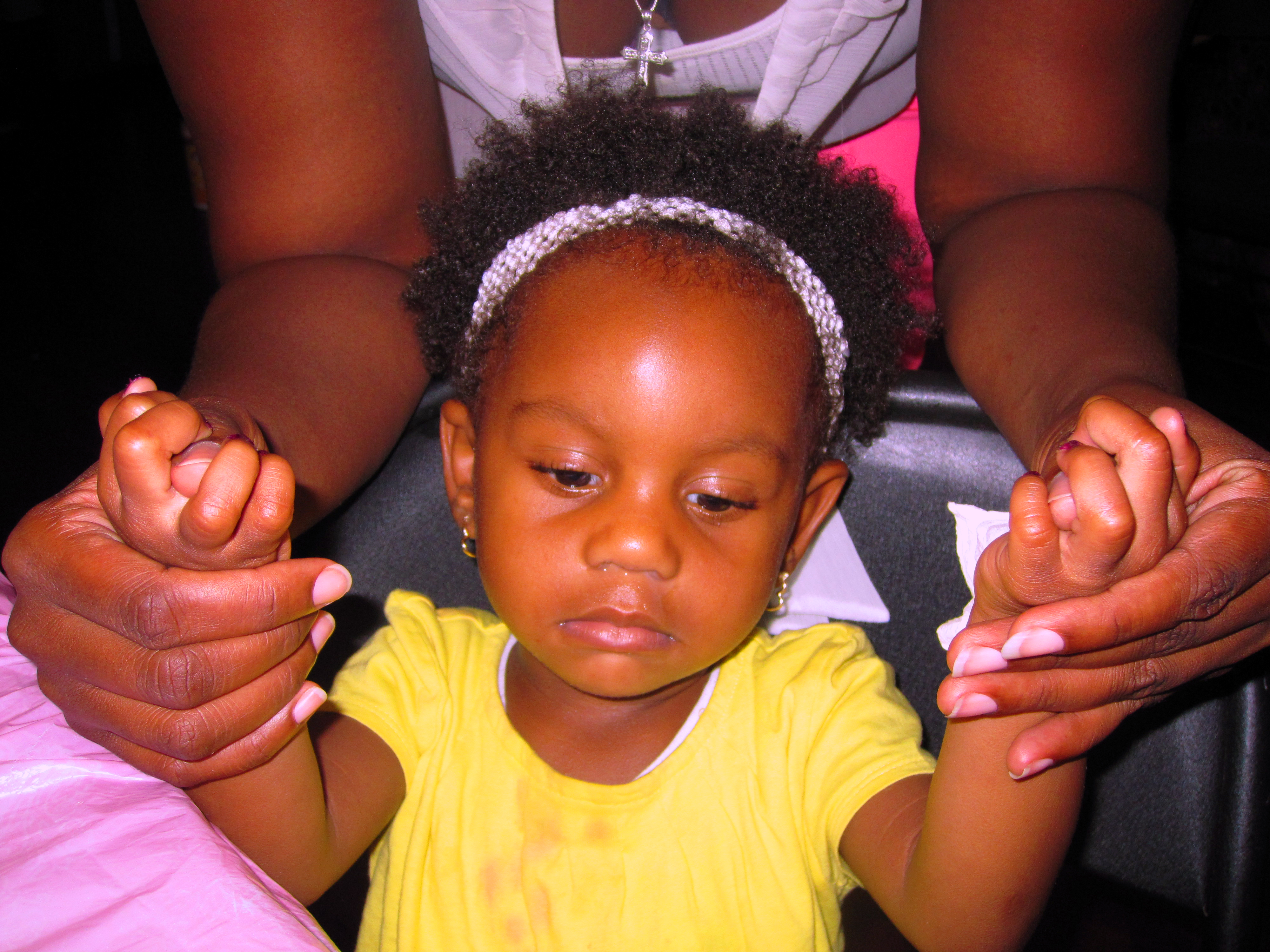 Helping Little Spa Guest Helping Little Spa Guest