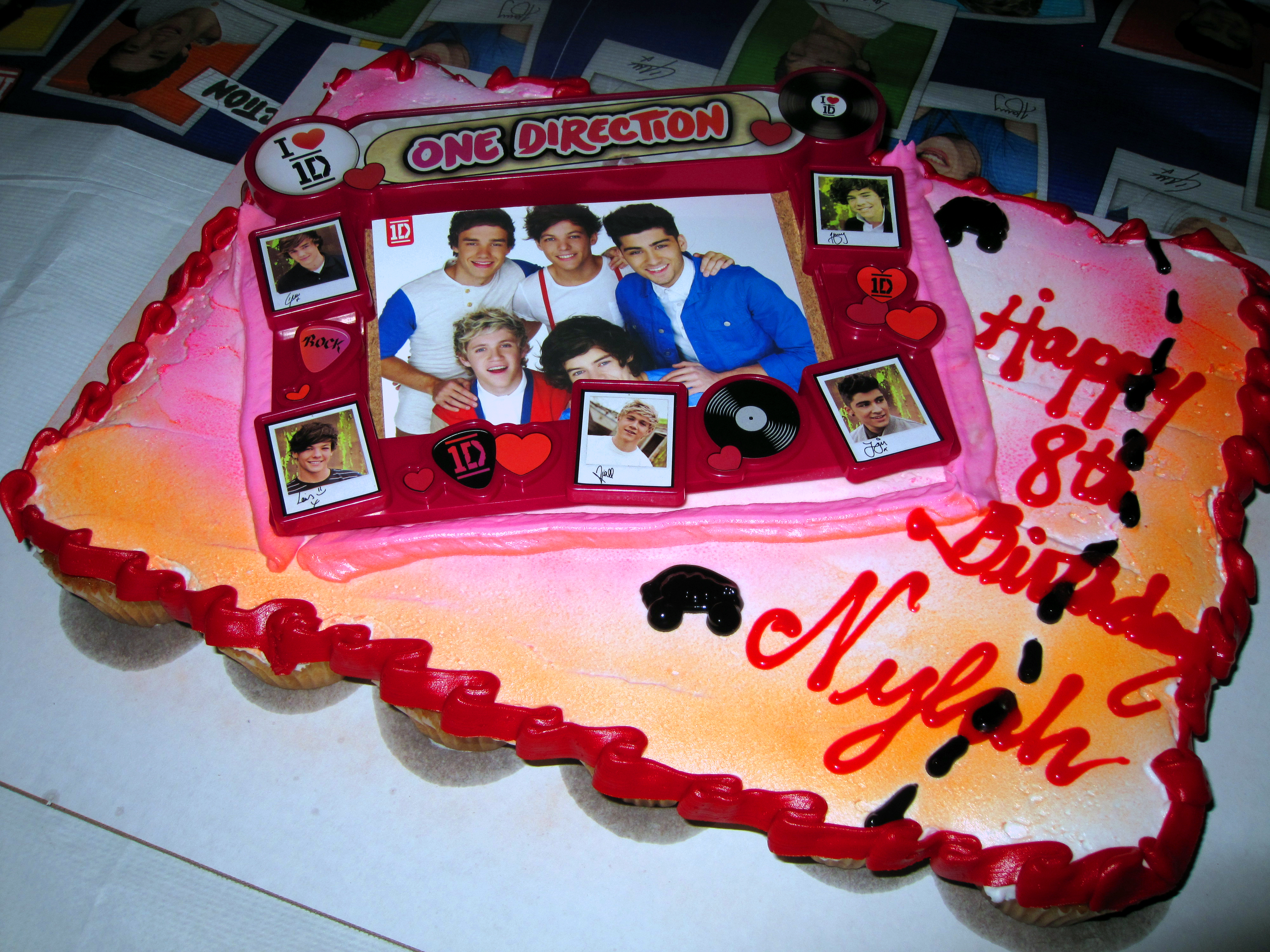 One Direction Cake! One Direction Cake!