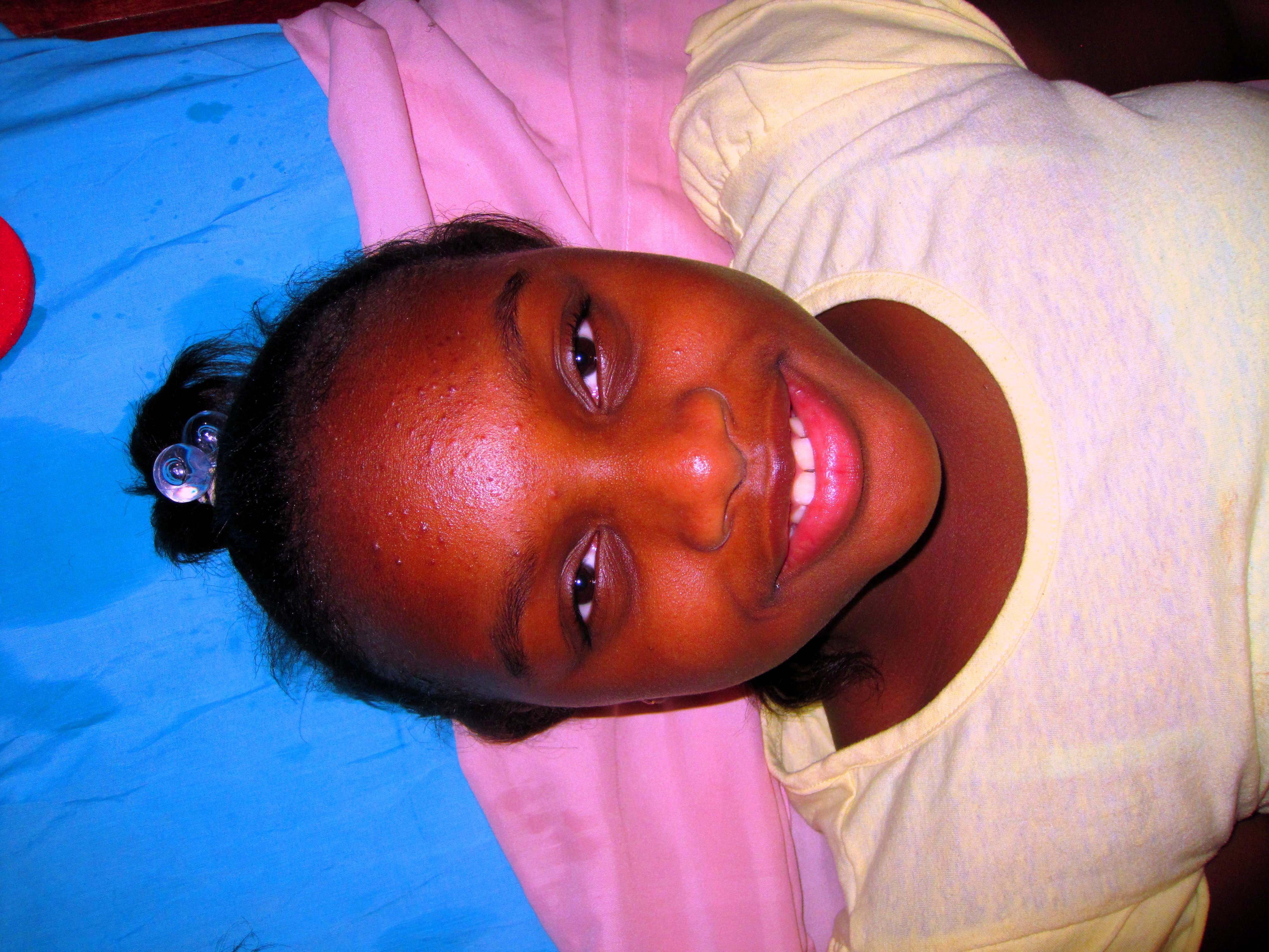 Relaxed Smile Before Facials For Girls On The Pink And Blue Mat Relaxed Smile Before Facials For Girls On The Pink And Blue Mat