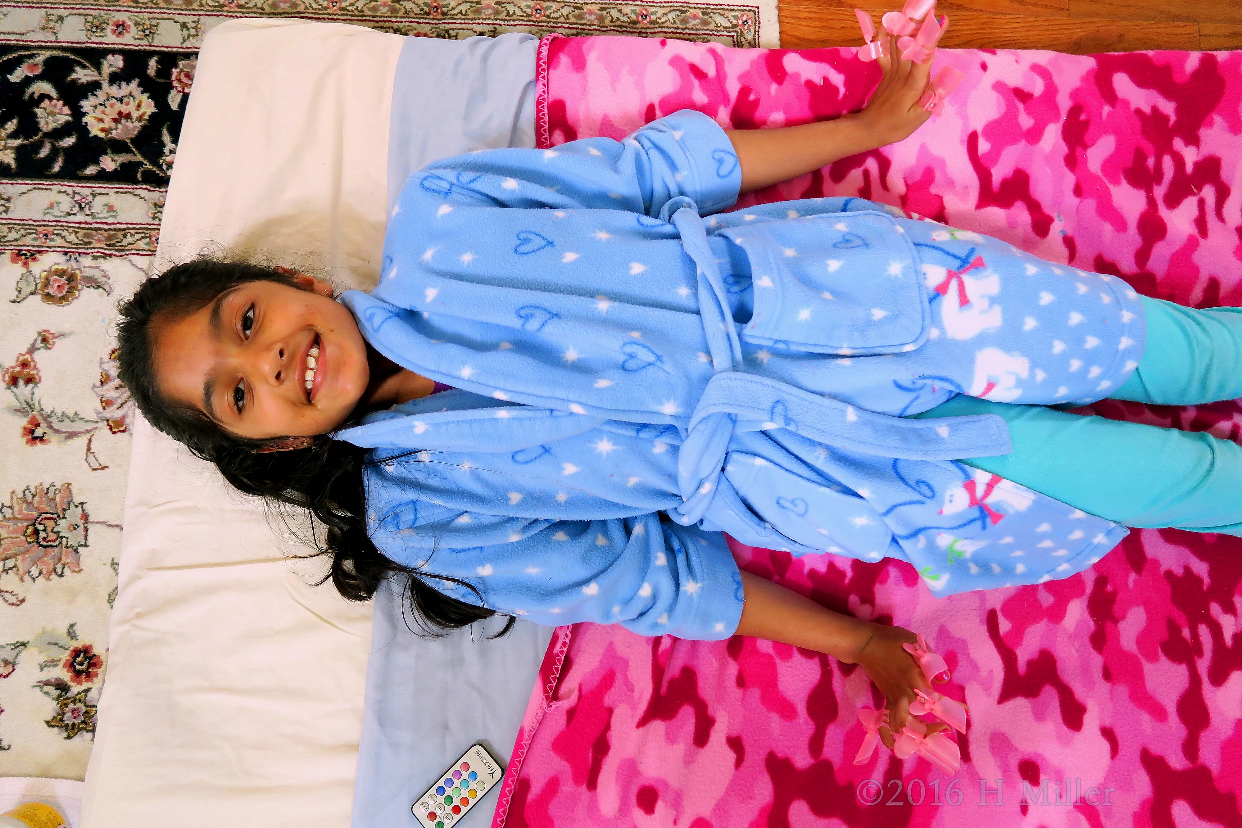 Ready For Her Kids Massage And Facial In Her Mani Protectors Ready For Her Kids Massage And Facial In Her Mani Protectors