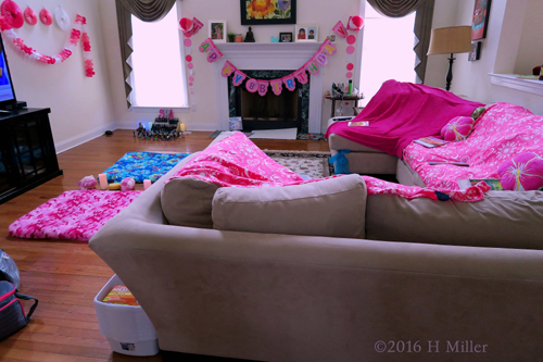 Her House Has Been Transformed Into A Kids Spa Her House Has Been Transformed Into A Kids Spa
