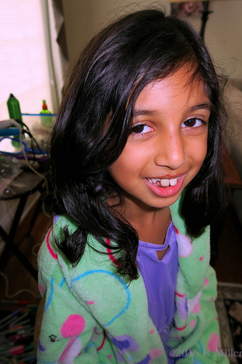 She Loves Her Kids Party! She Loves Her Kids Party!