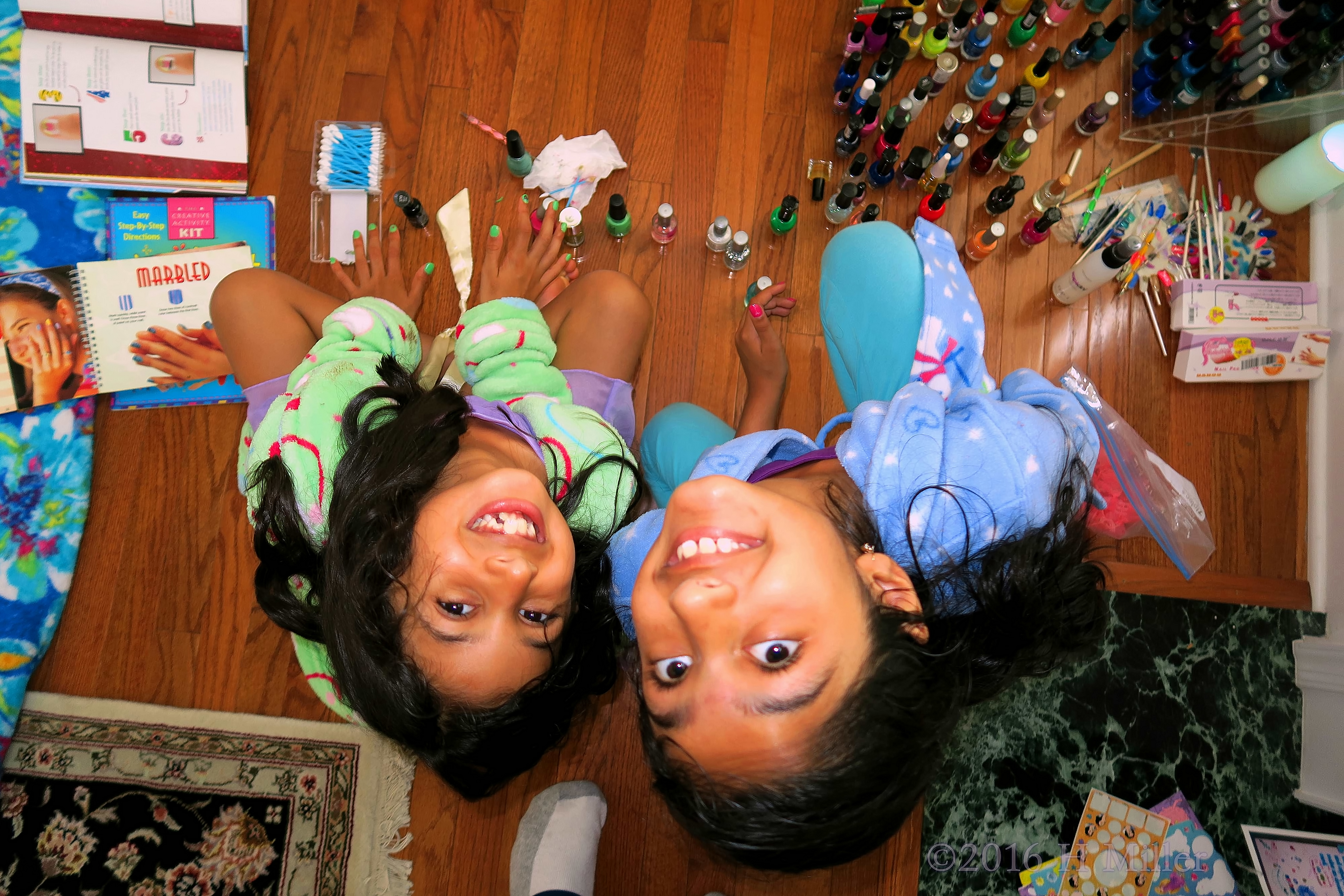 Manis With Friends. Manis With Friends.