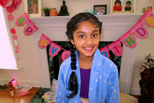 She Loves Her Cute New Braids At The Kids Spa Party!