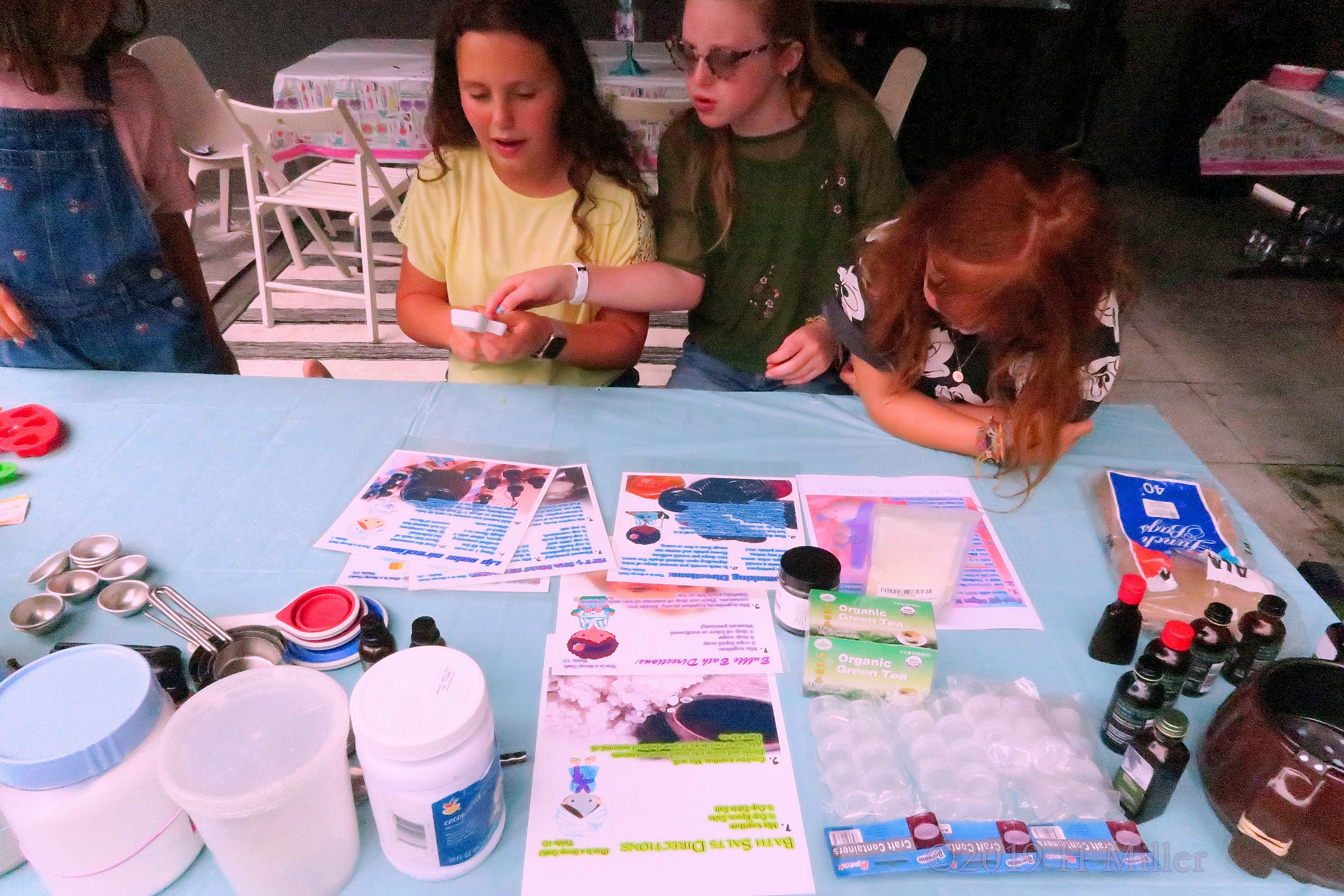 Arielle and Juju's 7th Kids Spa Party Arielle and Juju's 7th Kids Spa Party