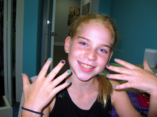 Arielle and Juju's 7th Kids Spa Party Arielle and Juju's 7th Kids Spa Party