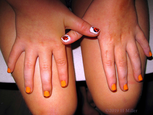 Arielle and Juju's 7th Kids Spa Party Arielle and Juju's 7th Kids Spa Party