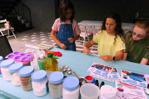 Arielle and Juju's 7th Kids Spa Party Arielle and Juju's 7th Kids Spa Party