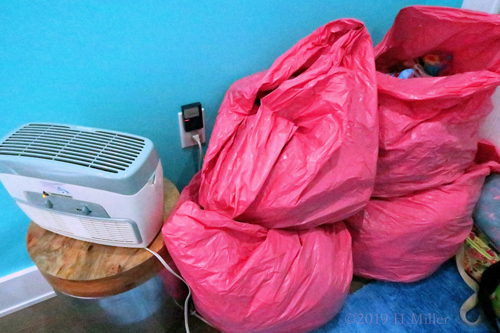 Arielle and Juju's 7th Kids Spa Party Arielle and Juju's 7th Kids Spa Party