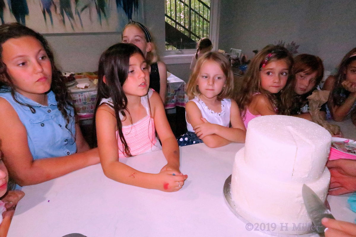 Arielle and Juju's 7th Kids Spa Party 