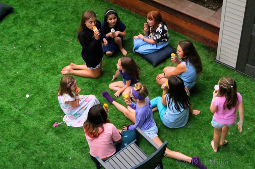 Arielle and Juju's 7th Kids Spa Party Arielle and Juju's 7th Kids Spa Party