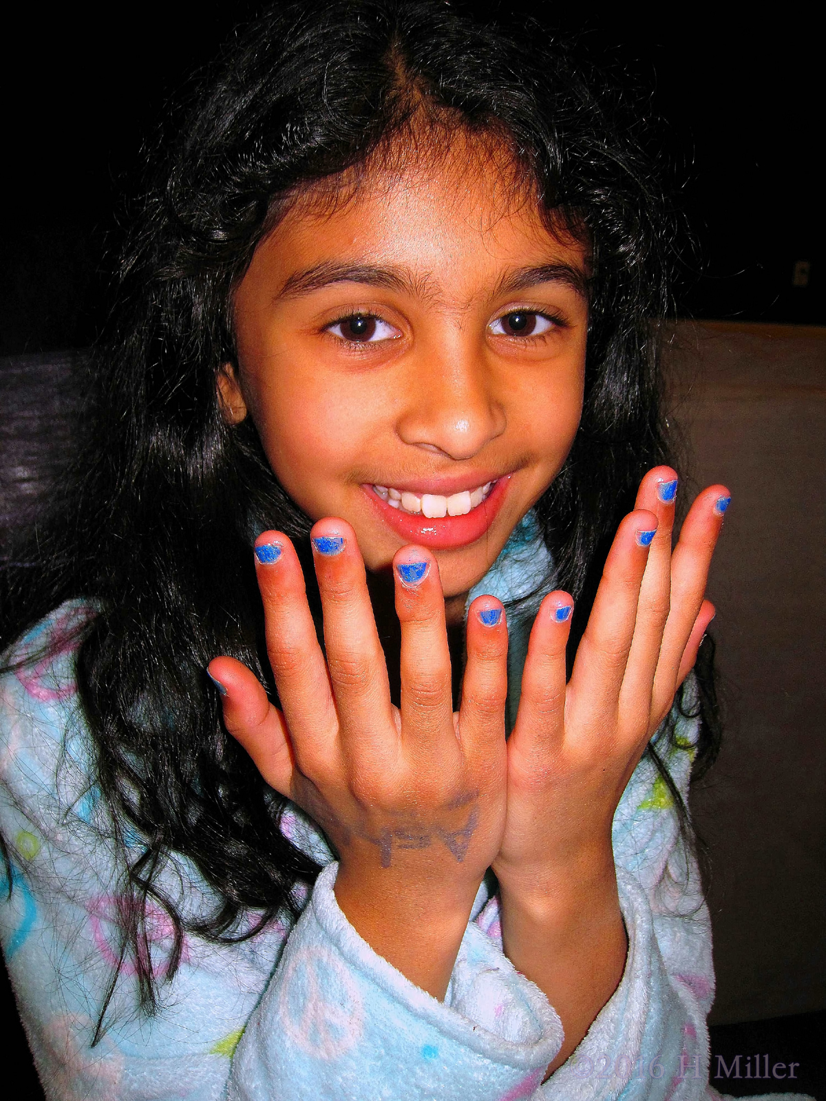 Ashley Smiling With Her New Electric Blue Mani!! 